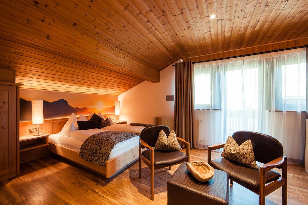 Siegi - Aparthotel & Retreat Parcines Exterior photo